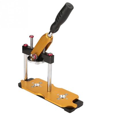 Rotating  badge  machine with model 58MM and pleastic or metalic badges material  cross-border trade supply